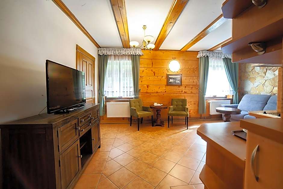 Hotel Dworek Wapionka