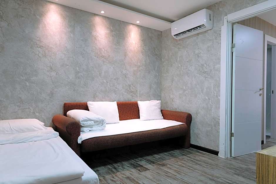 Rich Luxury Suites - Renovated