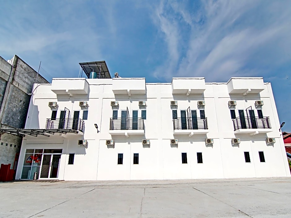 Hotel O Penginapan Sarinah SyariahNearRM Beringin Indah