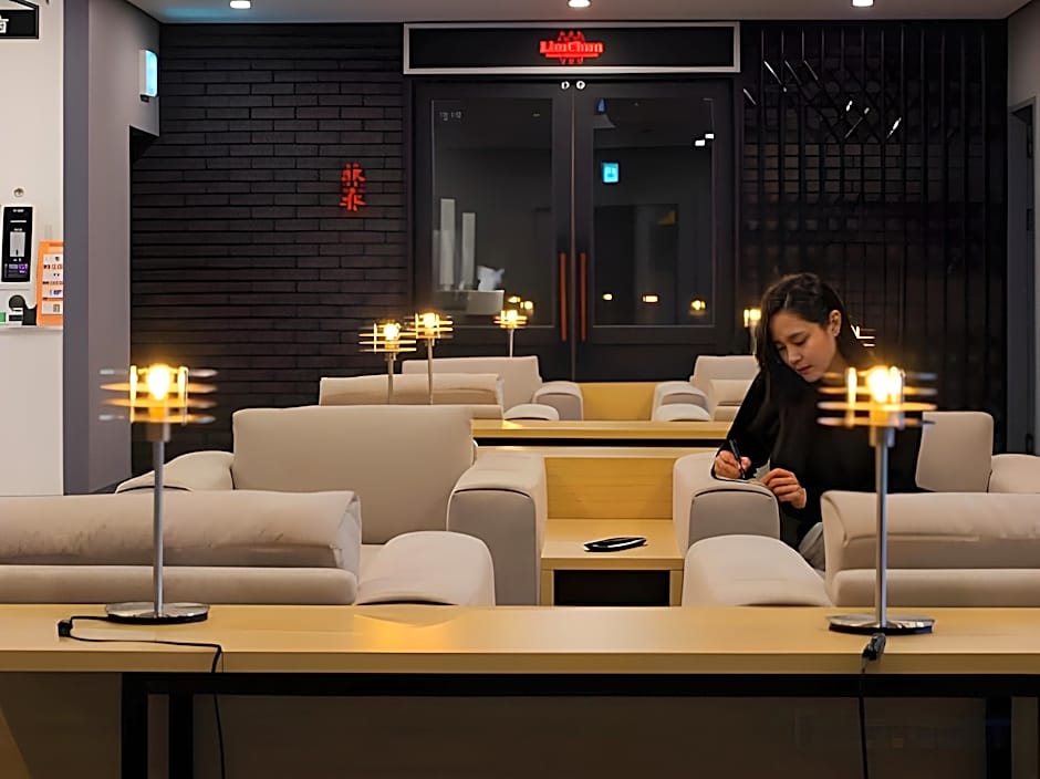 Workers Hotel Daejeon Wolpyeong by Anook