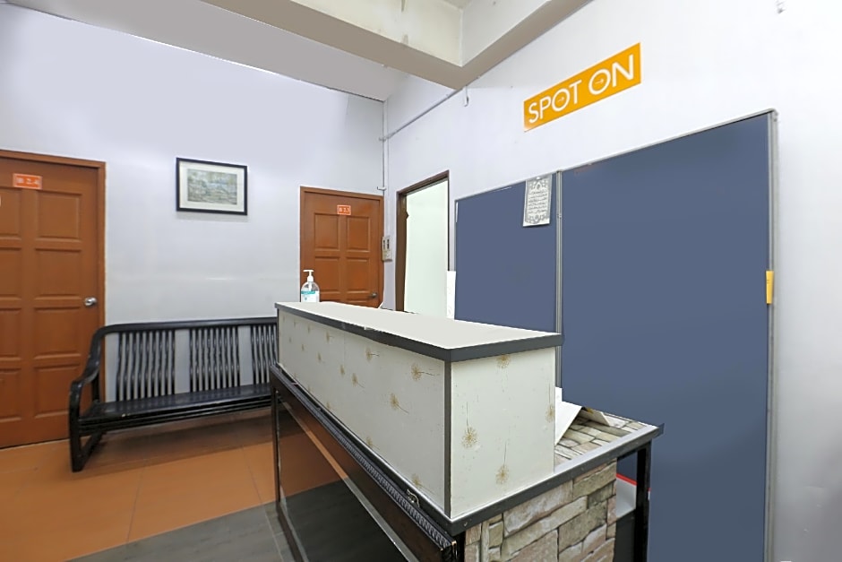 OYO 89755 D&d Budget Inn