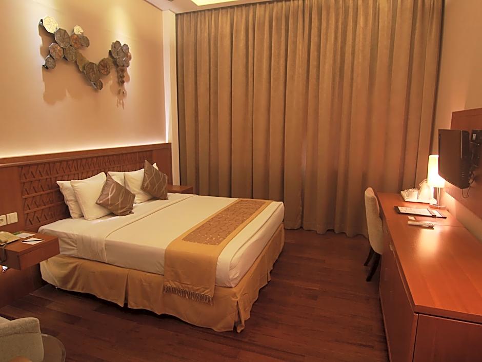 Patra Semarang Hotel & Convention