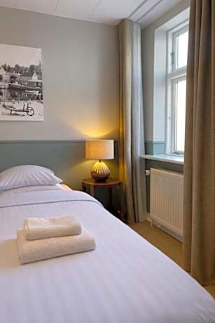 Double Room with Private External Bathroom