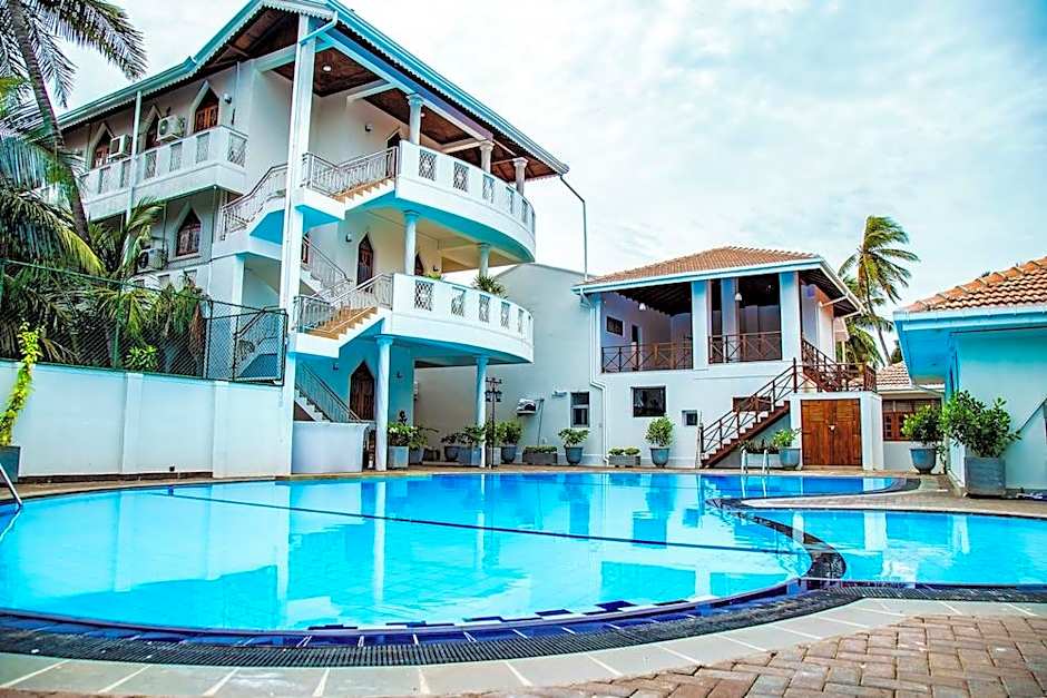 Paradise Holiday Village