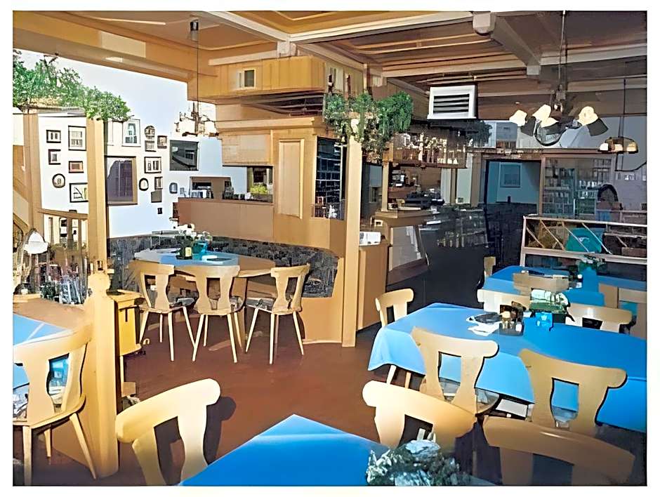 Hotel & Restaurant Zum Ochsen -Ox Distillery