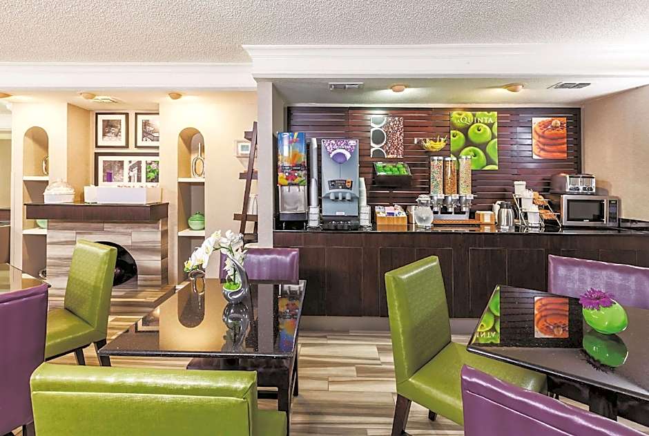 La Quinta Inn & Suites by Wyndham Odessa