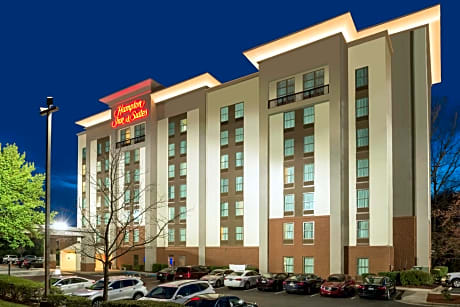 Hampton Inn & Suites Charlotte-Arrowood Rd.