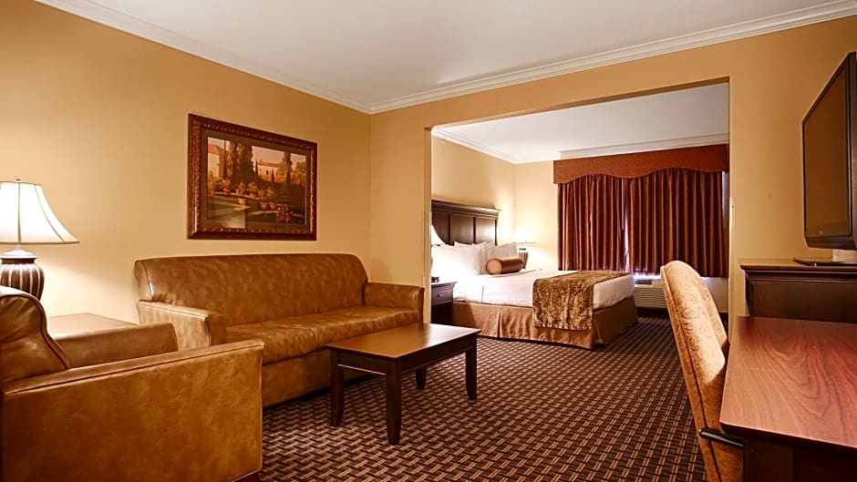 Best Western Plus Southpark Inn & Suites