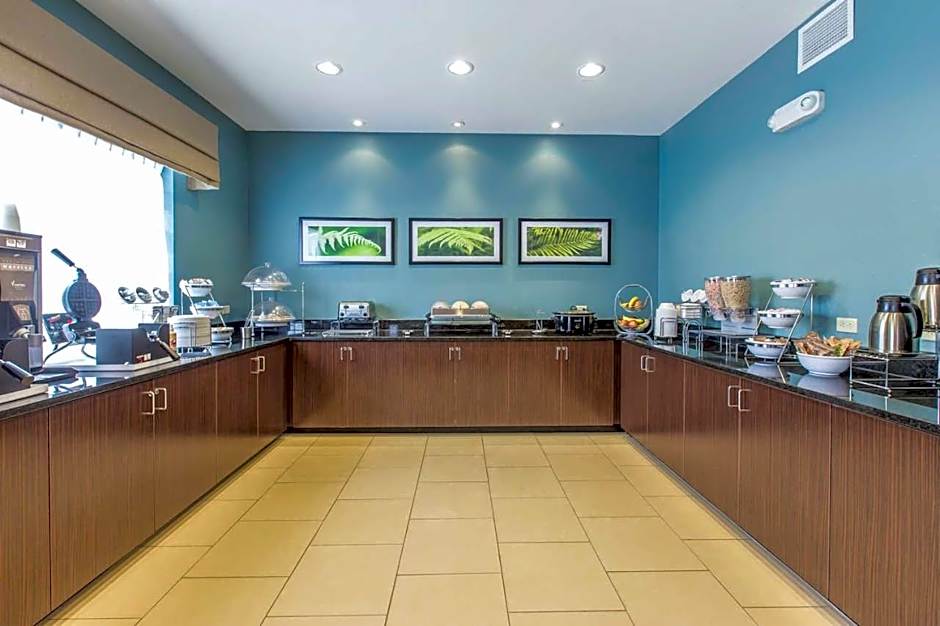 Sleep Inn & Suites
