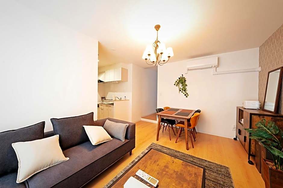 APHONGO HOTEL