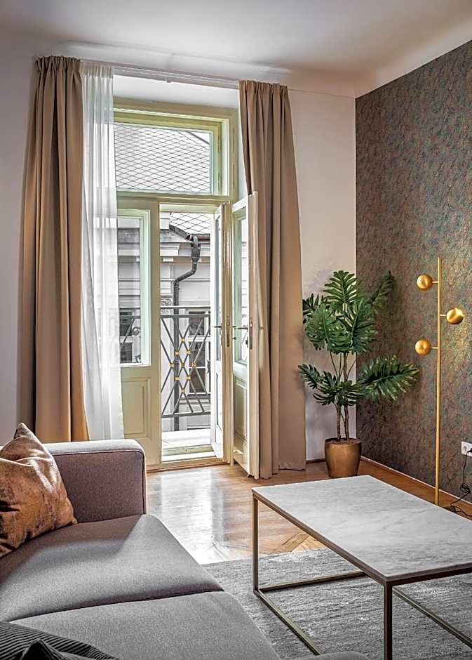 Golden Angel Suites by Adrez