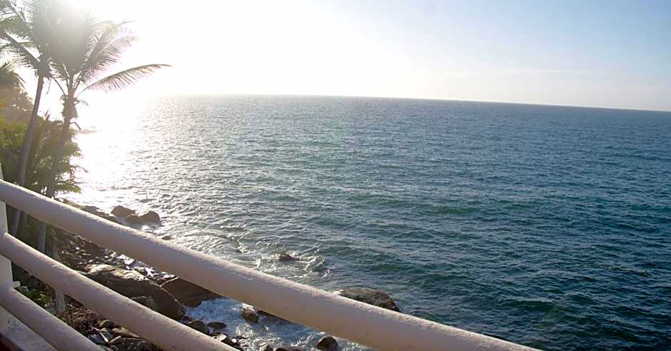 Traditional Sierra Leon Oceanfront Rooms - Adults Only