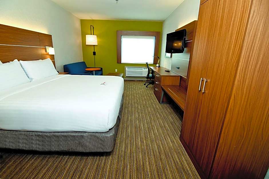 Holiday Inn Express & Suites Greenville Airport By IHG