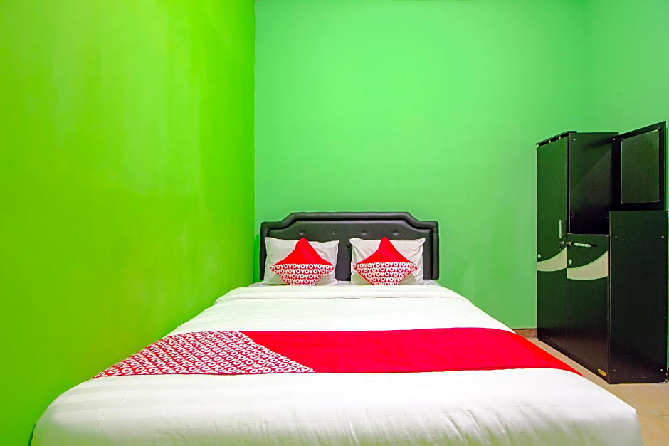 OYO 1593 Pondok Garini Syariah