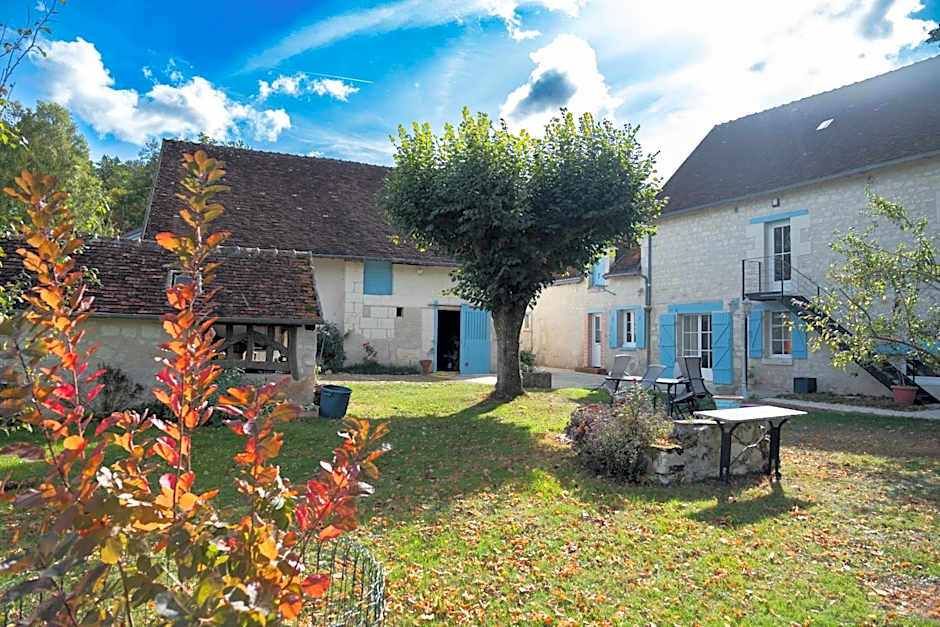 Le Moulin Bleu
