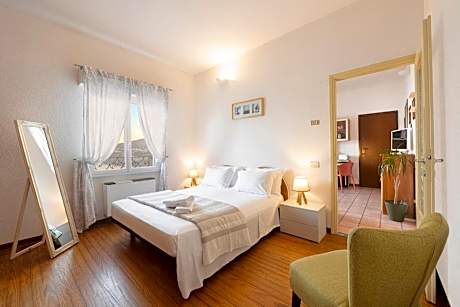 One-Bedroom Apartment with Terrace