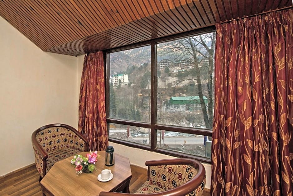 Hotel Sitara International