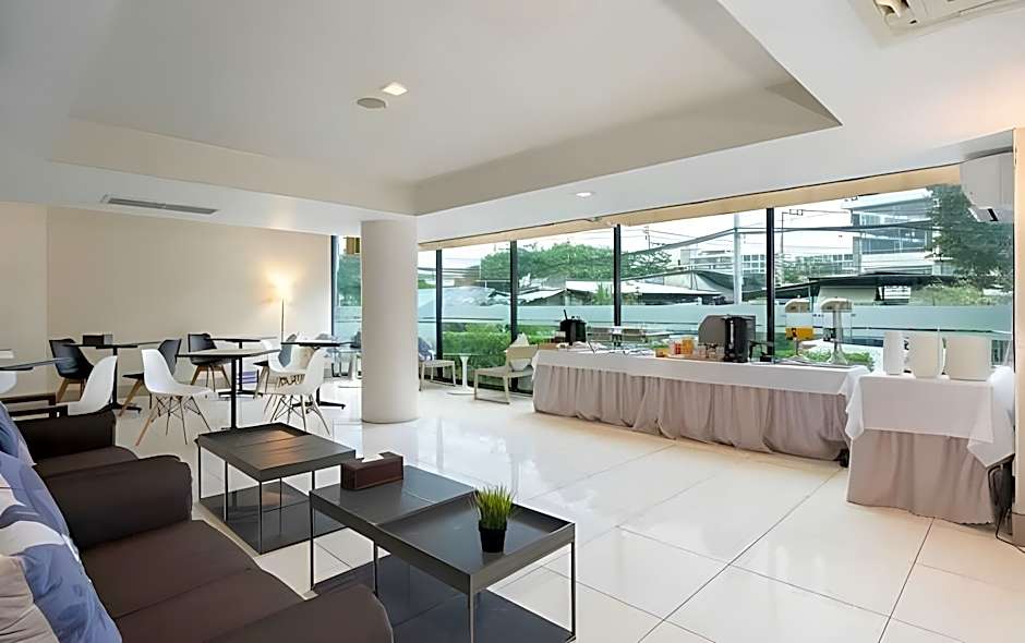 Synsiri 5 Nawamin 96 Apartment