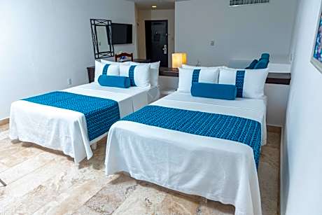 Suite with Two Double Beds