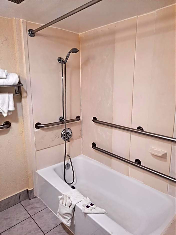 Studio 6 Suites Catonsville, MD - Baltimore West