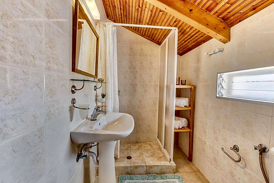 Panorama Studios & Apartments