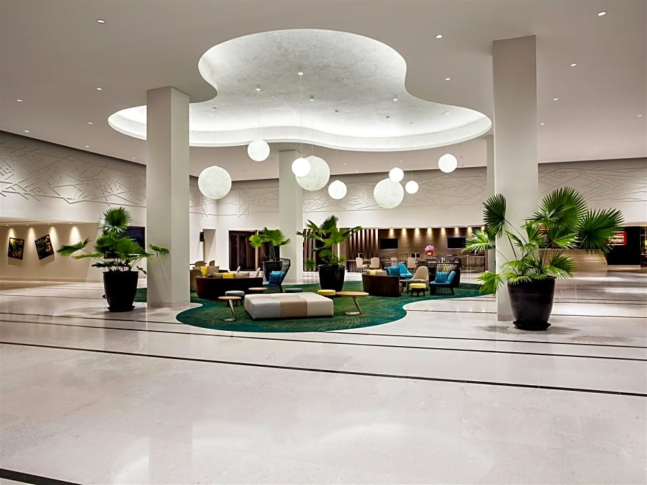 Pullman Miri Waterfront