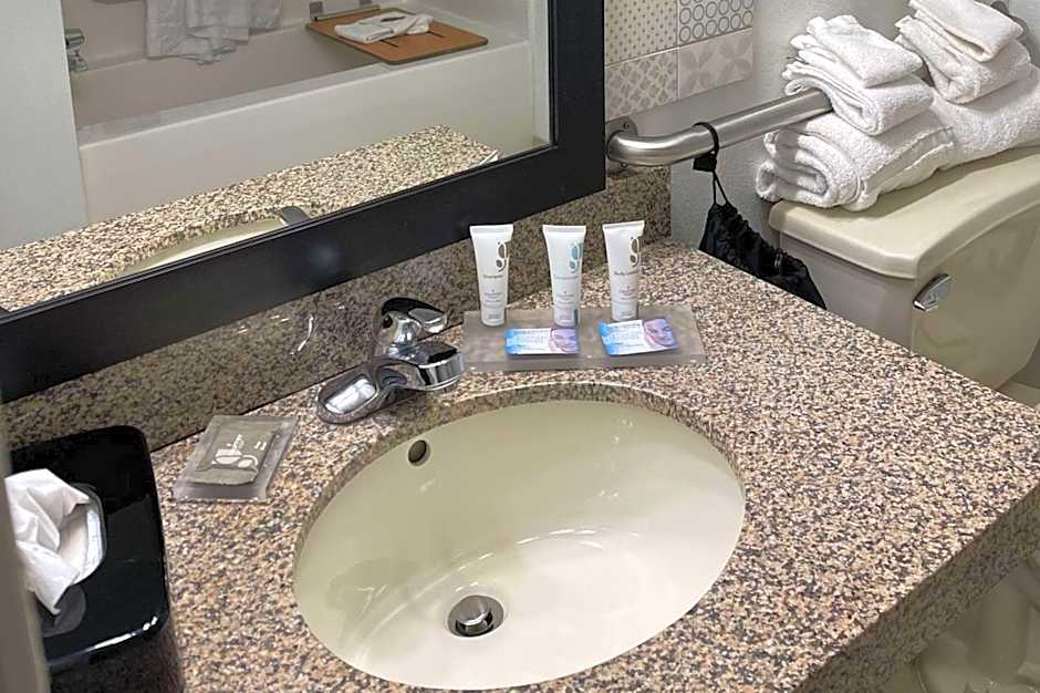 Country Inn & Suites by Radisson, Merrillville, IN