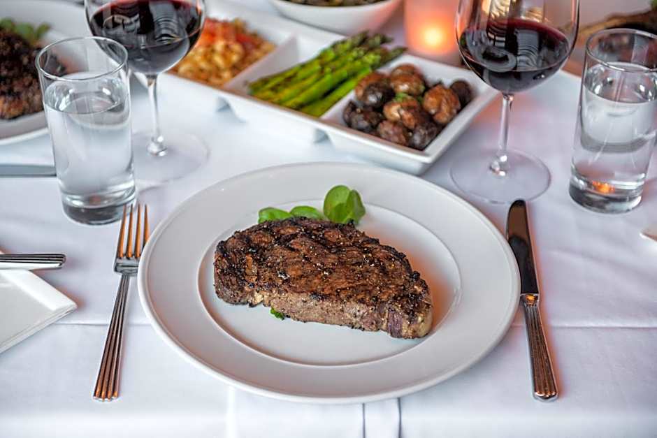 Hilton Milwaukee City Center