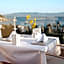 Bellazure Hotel
