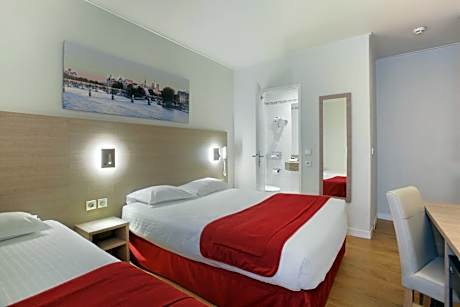 Superior Family Room