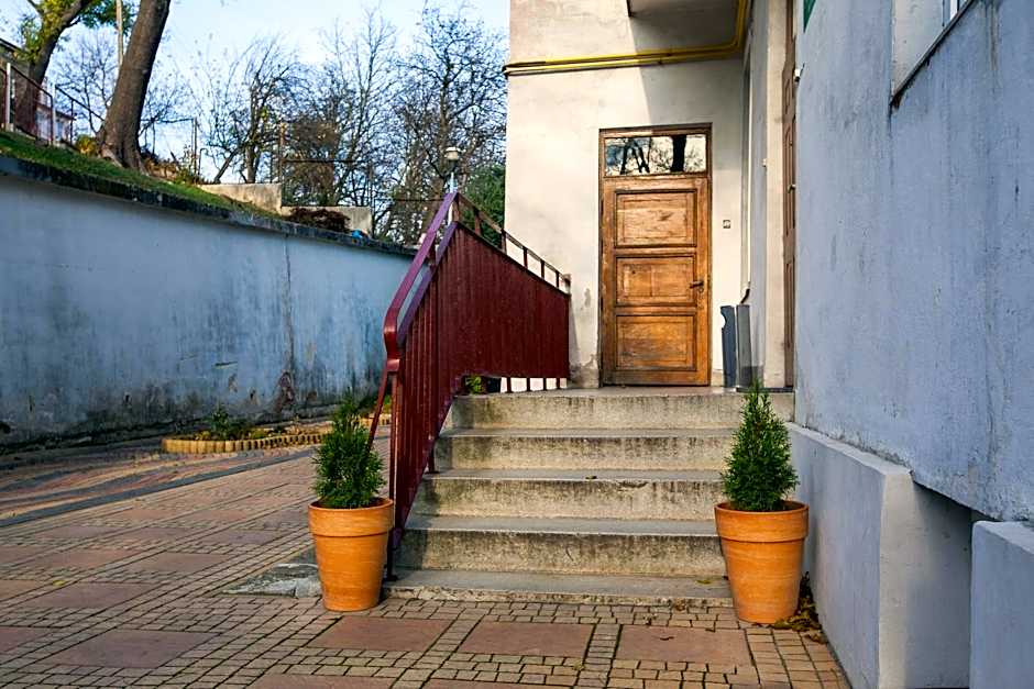 Schronisko Młodzieżowe PTSM Matecznik