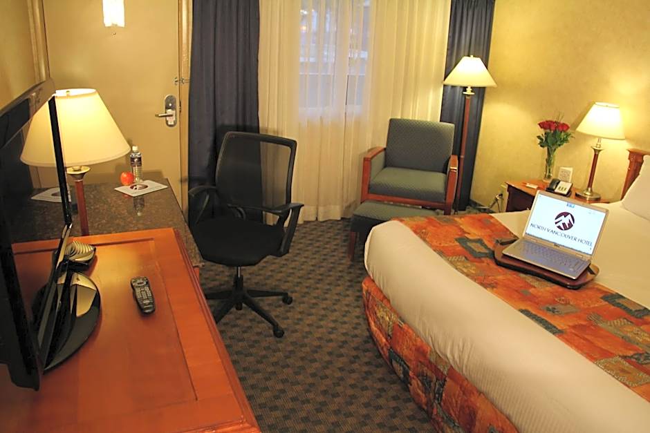 North Vancouver Hotel