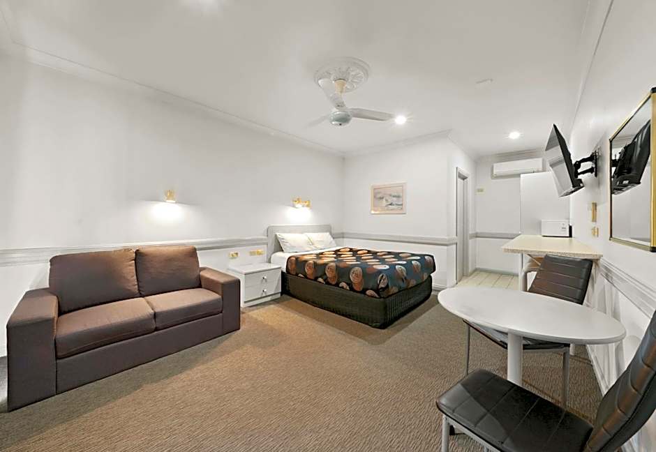 Centre Town Motel