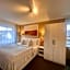 Grand Petit Hotel