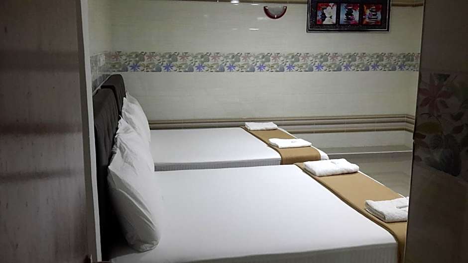 Kota Damansara Business Hotel