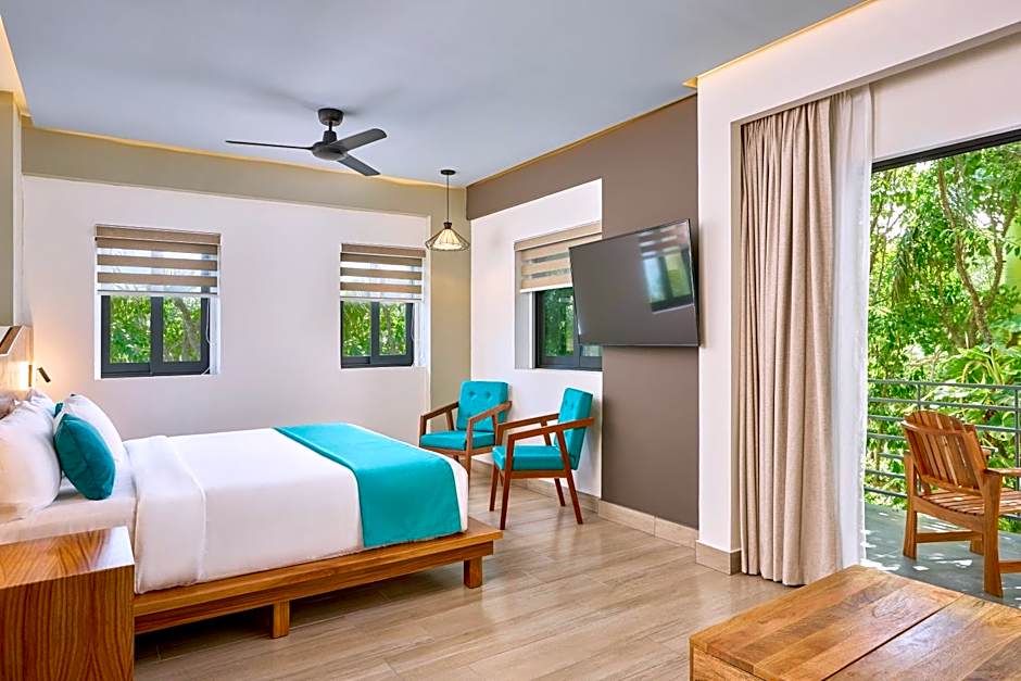 Cristalino Lagoon Front Hotel, Restaurant & Spa