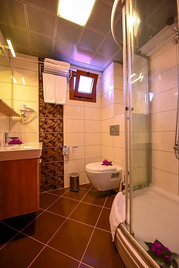 Perdikia Hill Hotel And Villas