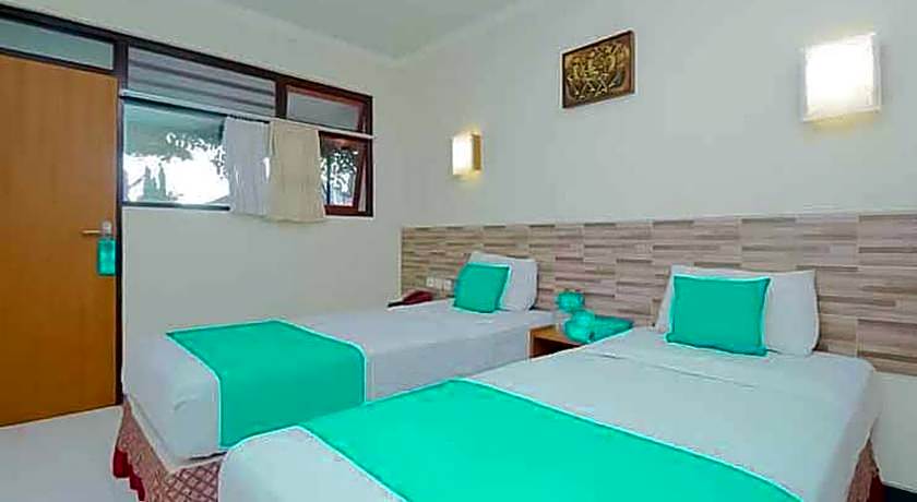 Hotel Lestari Near Lippo Plaza Mall Jember