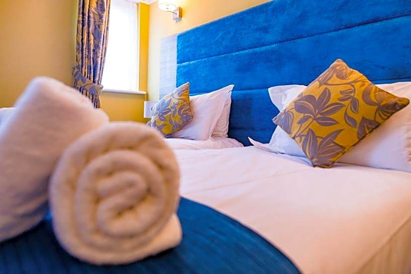 Stonecross Manor Hotel