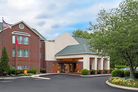 Homewood Suites Nashville Airport