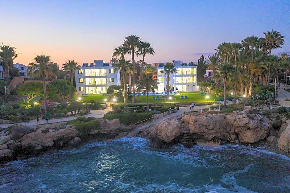 Rododafni Beach Apartments