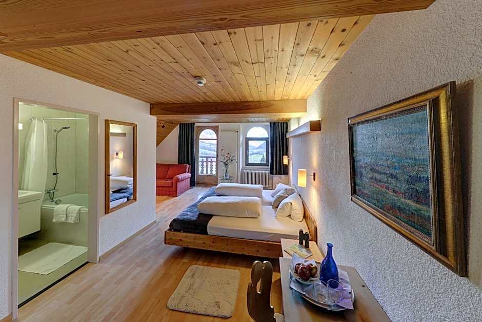 Hotel Schweizerhof Sta Maria