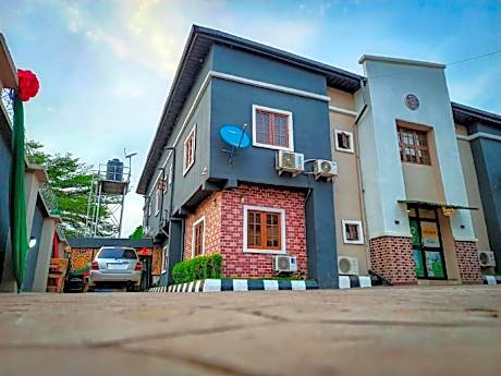 MT DELUXE HOTEL ASABA