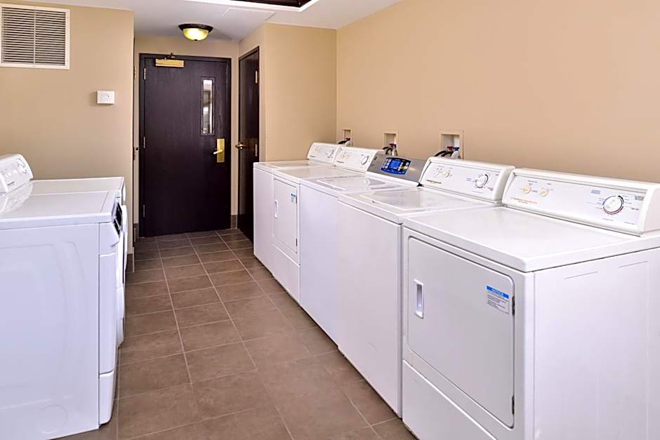 Staybridge Suites O'Fallon Chesterfield By IHG