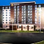 La Quinta Inn & Suites by Wyndham Cincinnati Sharonville