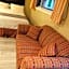 Silver Maple Motel