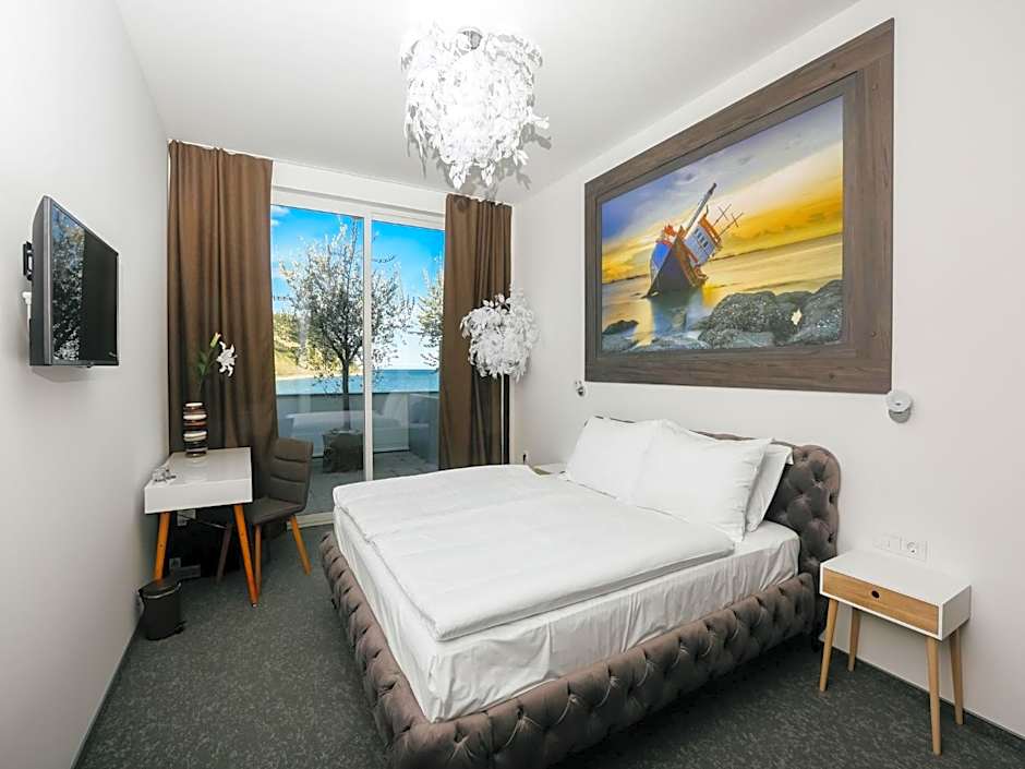 Barbara Piran Beach Hotel