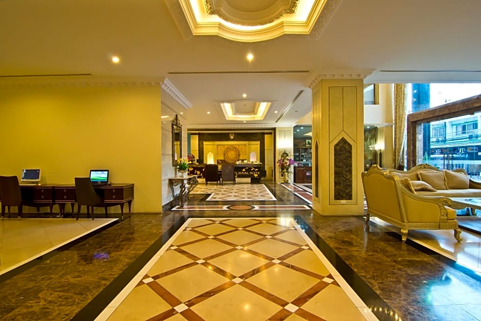 Lk Royal Suite Hotel
