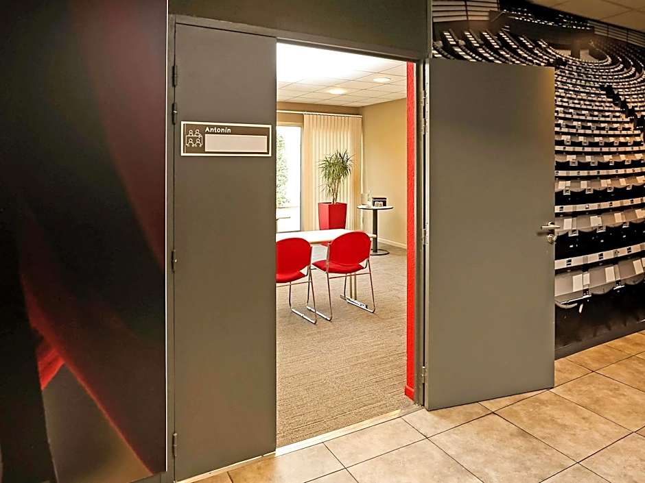 ibis Nimes Ouest