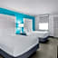 Howard Johnson by Wyndham Columbus Fort Benning
